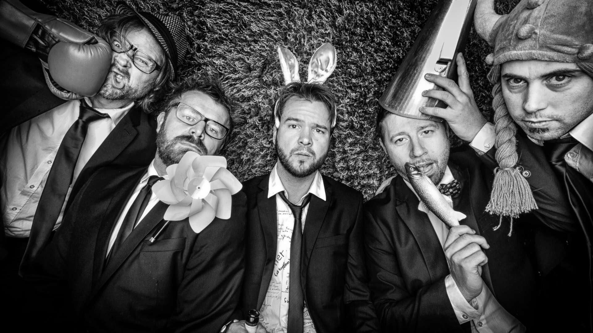 John Beton & the five Holeblocks